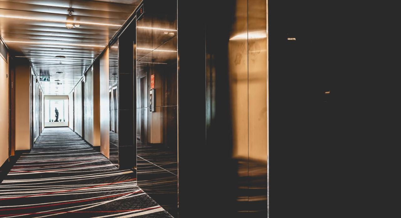 Benjamin Business Hotel Herzelia Extérieur photo