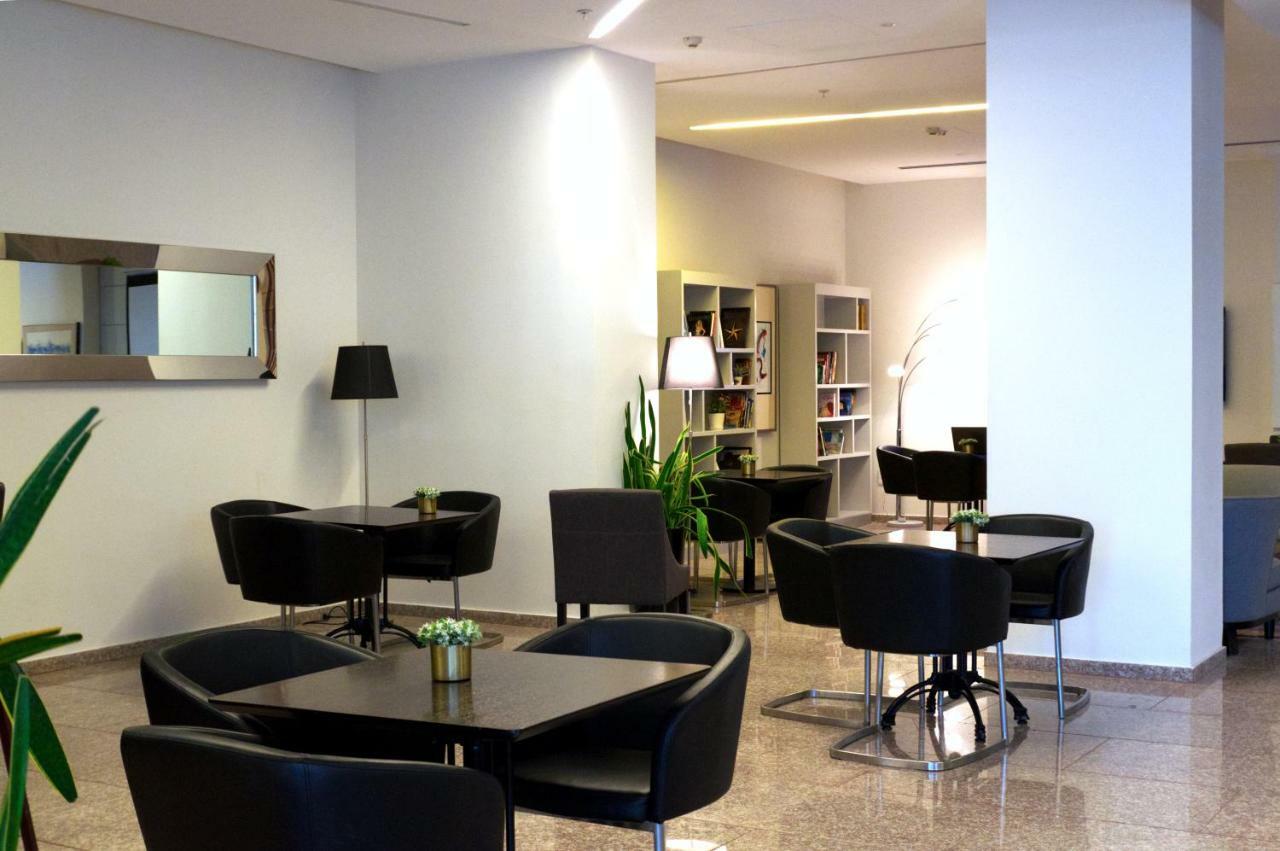 Benjamin Business Hotel Herzelia Extérieur photo